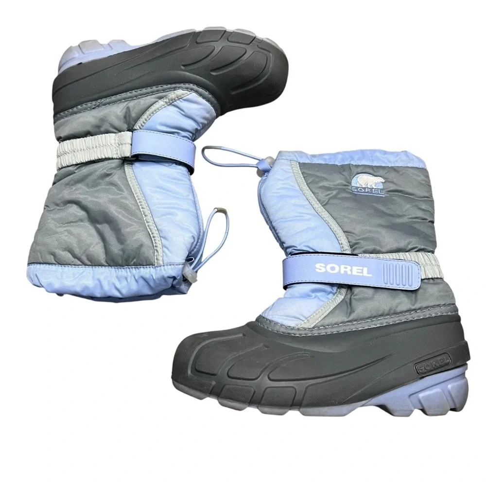 Sorel Flurry Gray and Tan Winter Boots with insulation Kids Size 3